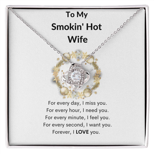 Smokin' Hot Wife | Love Knot Necklace | Gold Wreath MC